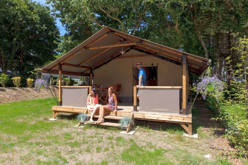 lodge tent (1)